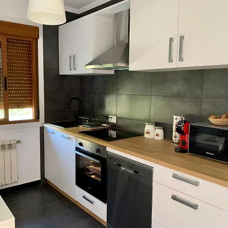 Apartament A Casa Vermella Con Jardin A 10 Minutos De Santiago De Compostela Ortono
