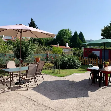 Apartament A Casa Vermella Con Jardin A 10 Minutos De Santiago De Compostela